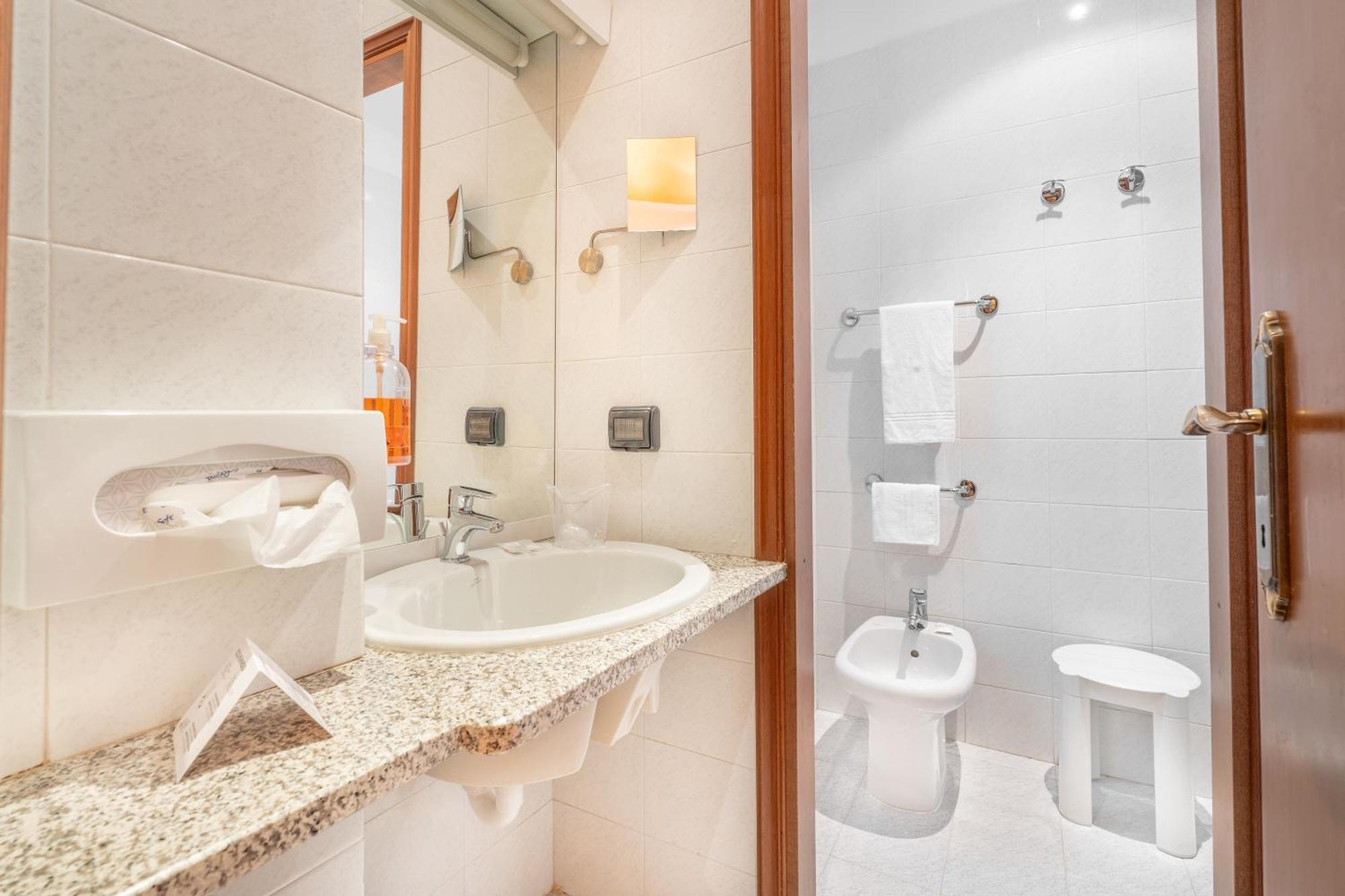 Hotel Elisa &
